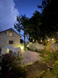 La maison aux chapeaux - 戈亚夫