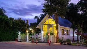 Yoko River Kwai Resort