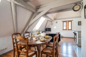 Sejours chez l'habitant Duplex Spacieux et Moderne Au coeur de l Alsace : photos des chambres