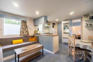 Campings Mobilhome Mh75 La Tremblade : photos des chambres