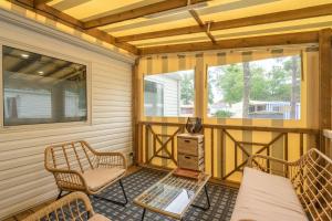 Campings Mobilhome Mh75 La Tremblade : Appartement Supérieur 2 Chambres 