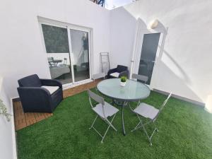 Alojamientos KYOMU El Pilar