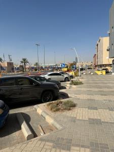 غرفة حمام مدخل مشترك