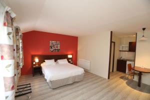 Hotels Hotel de l'Abbaye des Premontres : photos des chambres