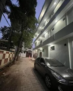 Hotel Prayagraj Residency - Chaukhandi