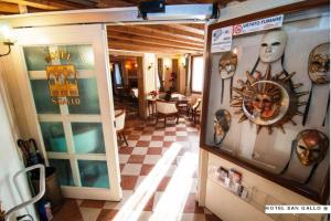 H O T E L S A N G A L L O l