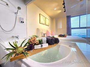 Cozy Loft Suite 2BR JB CIQ 7Pax