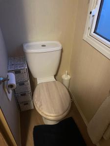 Charls caravan to let