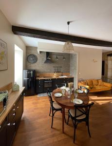 Maisons d'hotes Domaine de Sens Bas : photos des chambres