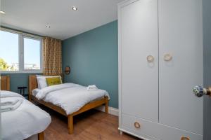 Moonbeam Cottage - Cosy London Cottage