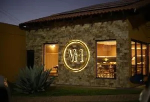 Vitoria Hotel - 雅尔丁