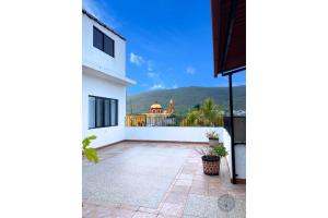 Elisa Rivera Casa Cardenal