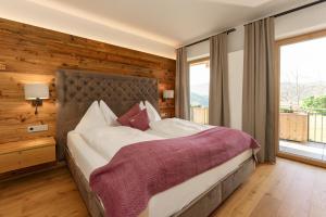 Suite with Balcony room in Naturhotel Edelweiss Wagrain