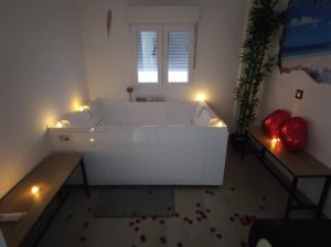 Apartamento con Jacuzzi: El Rincón de Ayud