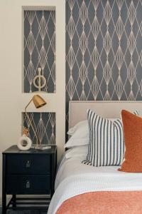 Dorothy Apartments - 3 Bed Ground Floor Apartment & Garden - Battersea