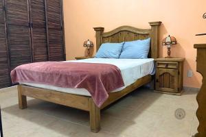 Elisa Rivera Casa Cardenal