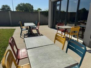 Hotels Kyriad Bordeaux Nord Sainte Eulalie : photos des chambres
