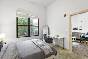 Charming 2BR Close to Birmingham Attractions 49