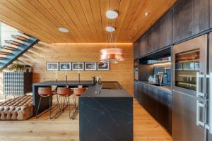 Luxury Mountain Chalet in Sierra Nevada