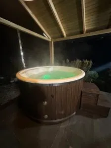 Exclusive Private Sauna & Hot tube Jacuzzi ONLY from 12 pm till 22 pm - Monasterevin