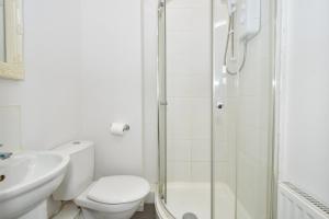 Townhouse @ 115 Walthall Street Crewe