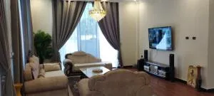 Ephi's Place - Āwasa