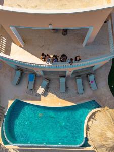 Exclusive Oceanfront Retreat in Tulum with Infinity Pool and Caribbean Views