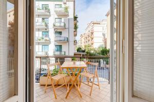 Cozy 2-Bedroom Flat with Balcony in Monteverde