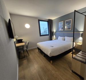 Hotels Kyriad Bordeaux Nord Sainte Eulalie : Chambre Lit King-Size Supérieure