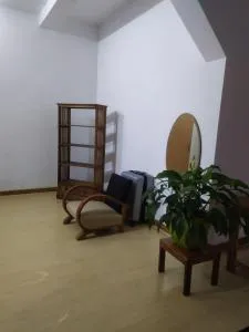 Grand appartement meublé avec jardin et vue sur le lac Mandroseza - Mantasoa