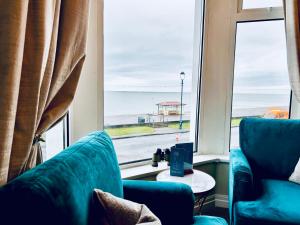 Hotel No5, Beachfront with Free Private Car Park