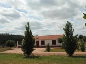 Casas da Serra dOssa - Casa da Horta