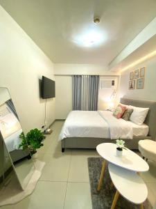 Staycation in Timog Quezon CIity near Tomas Morato and GMA 7