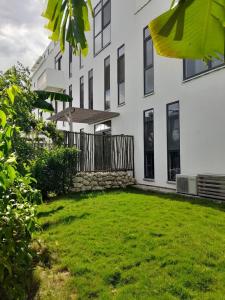 Welcome to our nice quiet home!