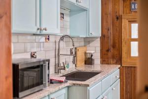 Rockaway Retreat