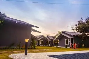 Oshins Retreat - Rājpur