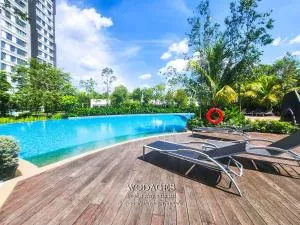 Gaia Residence at Gamuda Gardens - Pool View - Skyline Luge by Wodages - 万挠