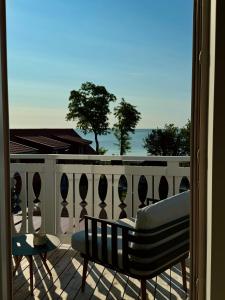 Apartamentai ant marių kranto