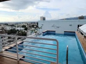 Kensington Oasis - Cross Roads