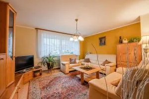 Ferienhaus Störzel Wohnung A - Hinzerath