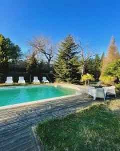 Villa au milieu des pins - Domaine Temali - Escource