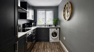 Stylish Apartment 2 Double Bedrooms - Free Off-street Parking - Preston