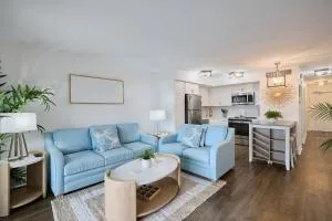 Gorgeous Newly Renovated Marina Front Condo - North Captiva