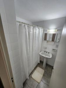 Departamento de dos dormitorios by depptö