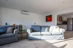 Open and large 1 bed apartment
