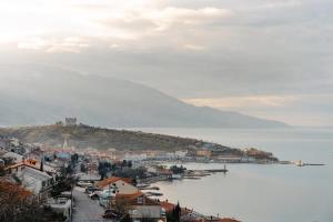 Apartments Panorama - 3hvězdičkové hotely ve městě Senj