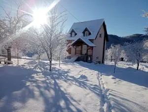 Čardak na padini Zlatibora - Trnava