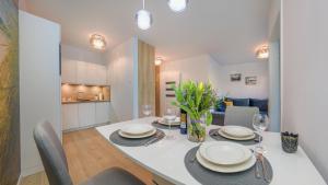 Hawana C310 - Garaż Basen Fitnes Bawialnia w CENIE- Nadmorskie Tarasy - Holiday City