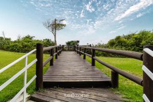 Condomínio Pé na Areia c Piscina em Florianópolis - EAR