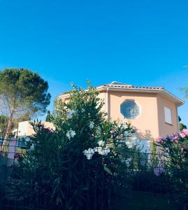 Moderne Mini Maison - Quartier Résidentiel Calme